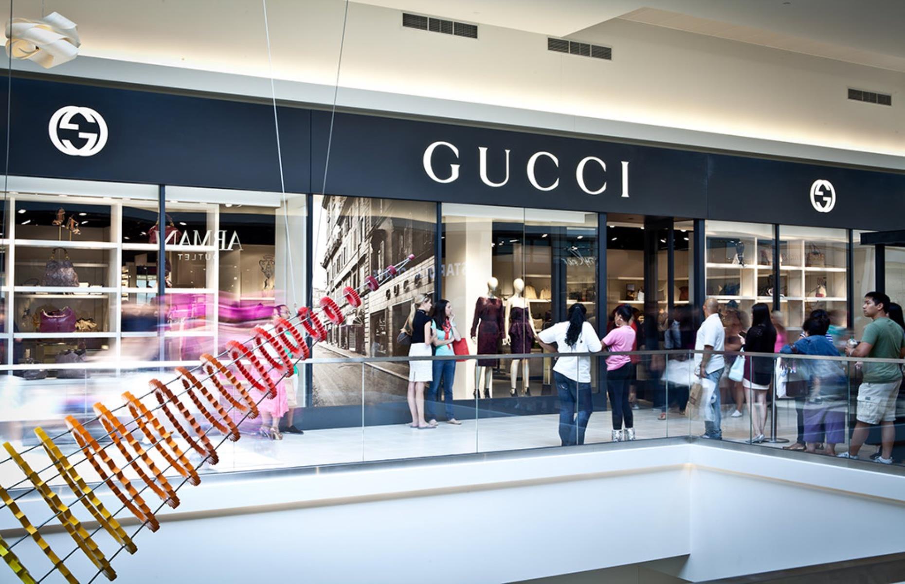 Fashion Outlets of Chicago, Rosemont, Illinois